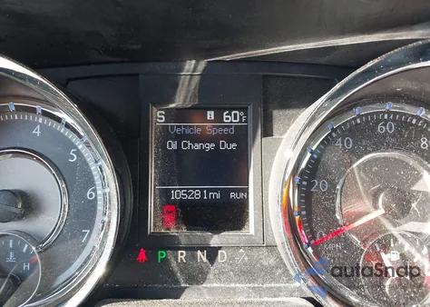 2016 Chrysler Town & Country Touring z USA, uszkodzony, nr VIN 2C4RC1BG0GR129015